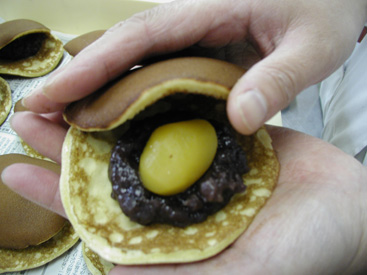 栗どら焼き