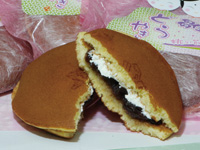 和菓子　雛どら焼き