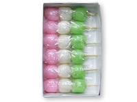 和菓子　三色だんご